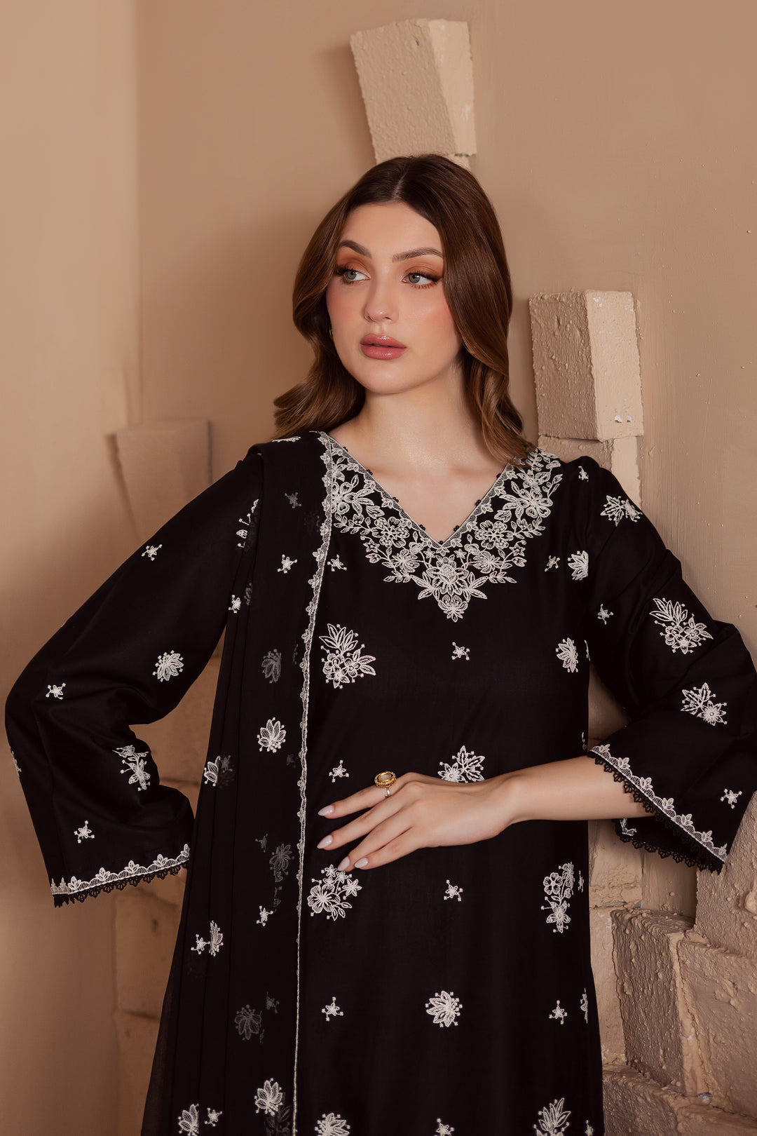 Void 3Pc - Embroidered Lawn Dress