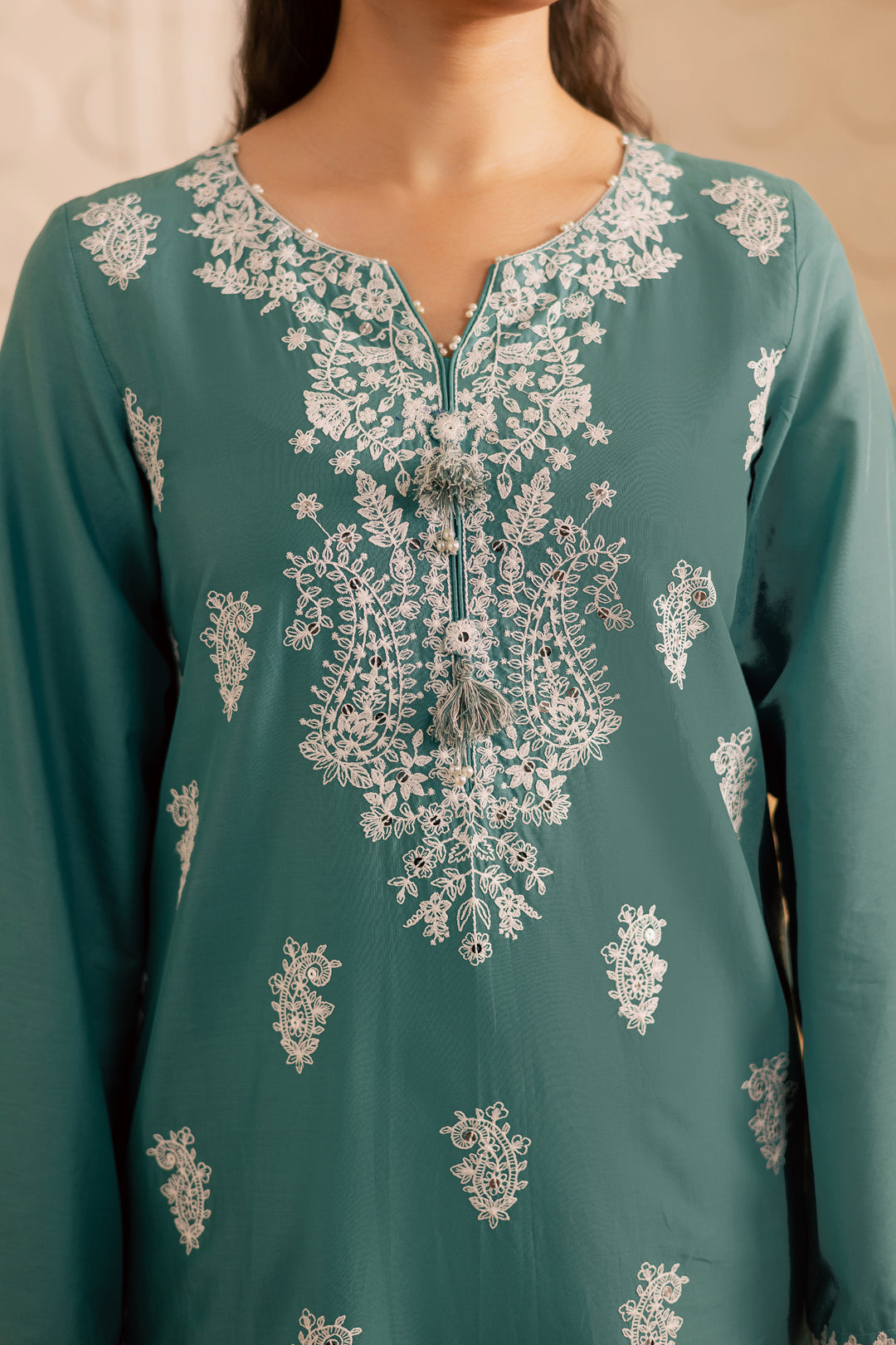 Grace 2pc - Embroidered Lawn Pret