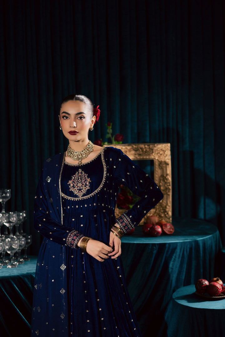 Azra 3Pc - Velvet Formal Dress