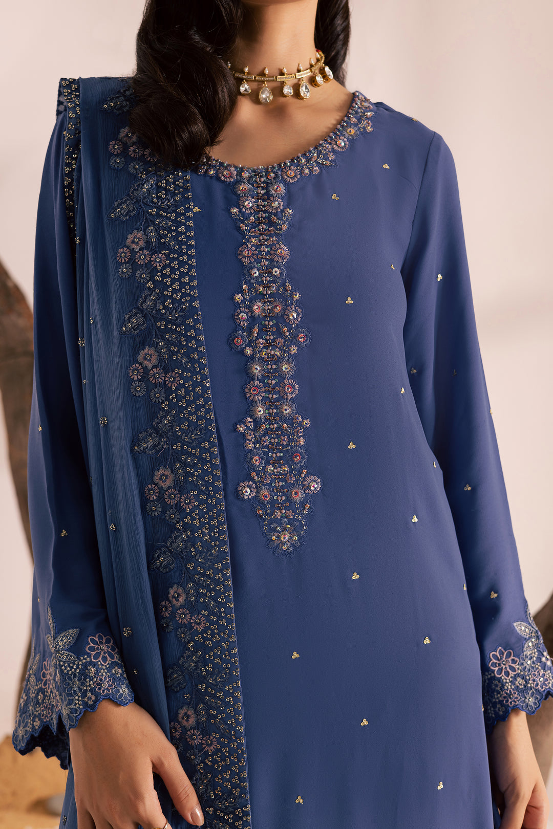 Dolphin 3Pc - Festive Luxe Pret