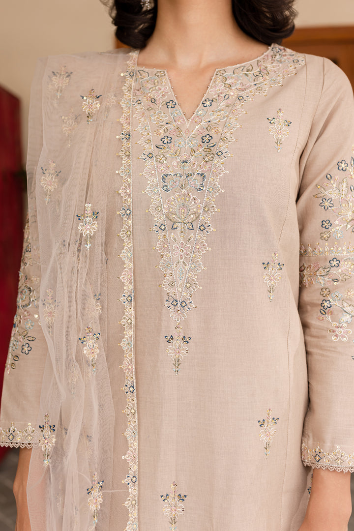 Kashaa 3Pc - Embroidered Khaddar Dress