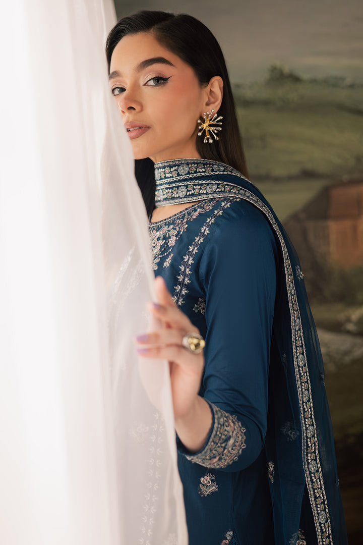 Maneezay 3Pc - Embroidered Lawn Pret