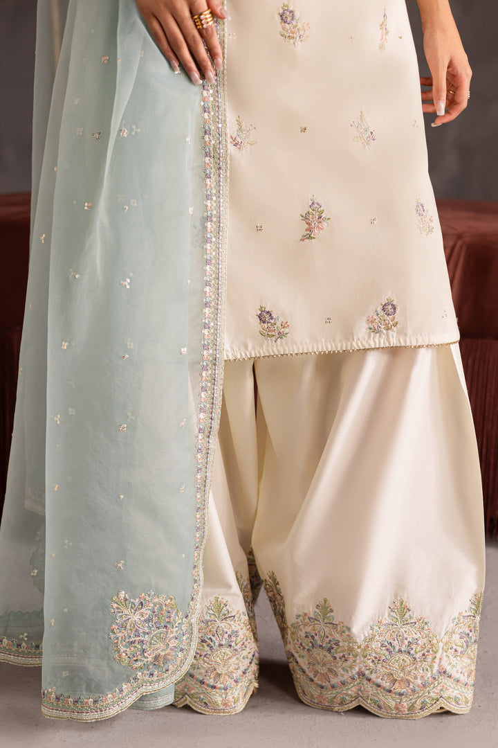 Creamy 3pc - Festive Luxe Pret