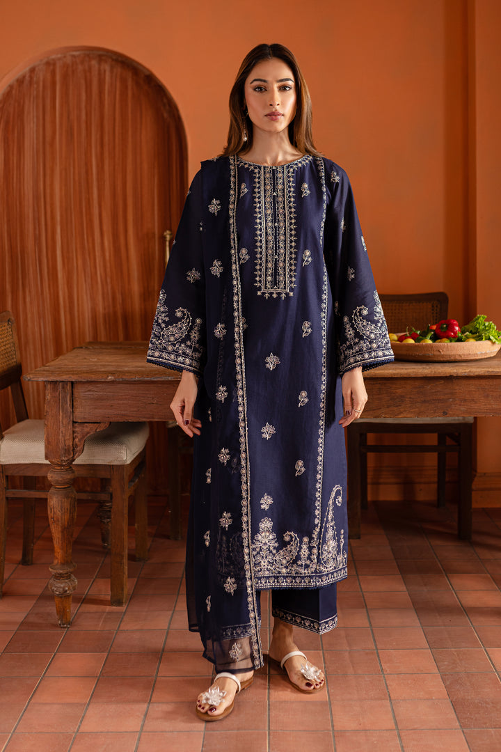 Night Fury 3Pc - Embroidered Khaddar Dress