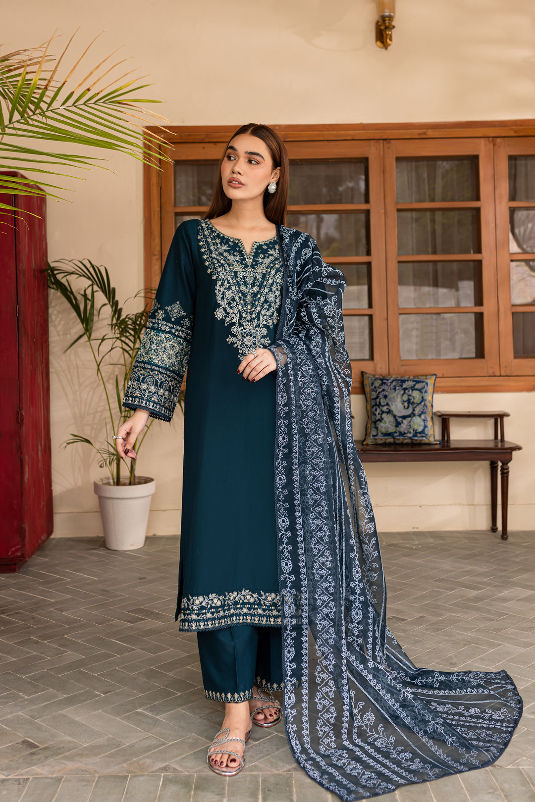 Amari 3Pc - Embroidered Khaddar Dress