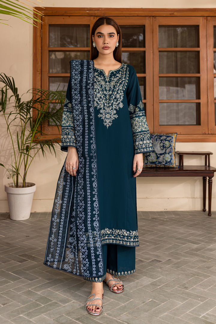 Amari 3Pc - Embroidered Khaddar Dress