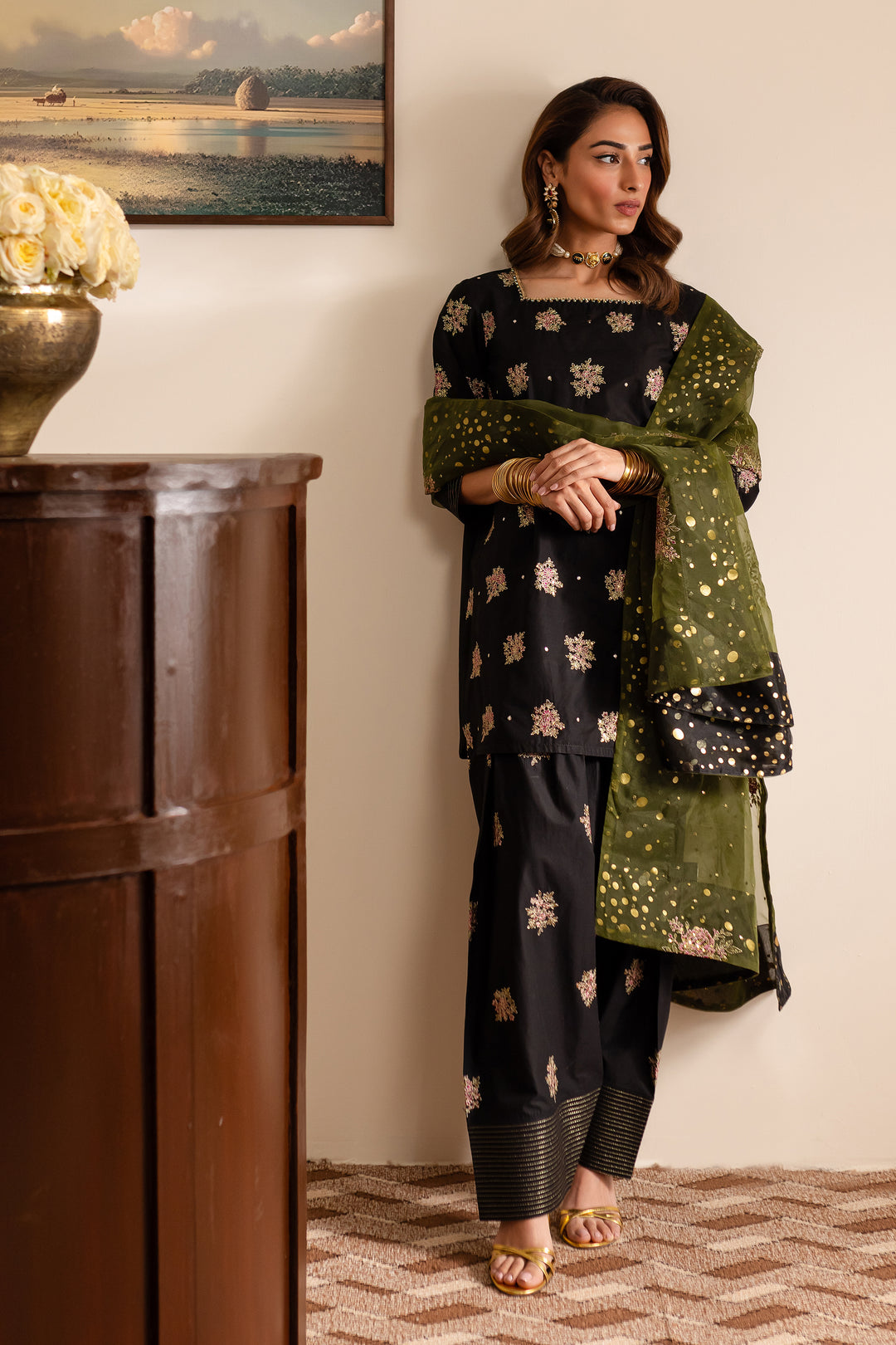 Yildiz 3Pc - Embroidered Luxe Pret