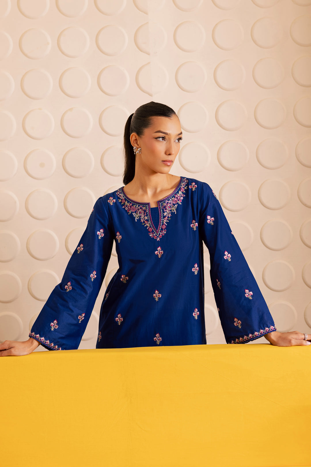 Blinky 2pc - Embroidered Lawn Pret