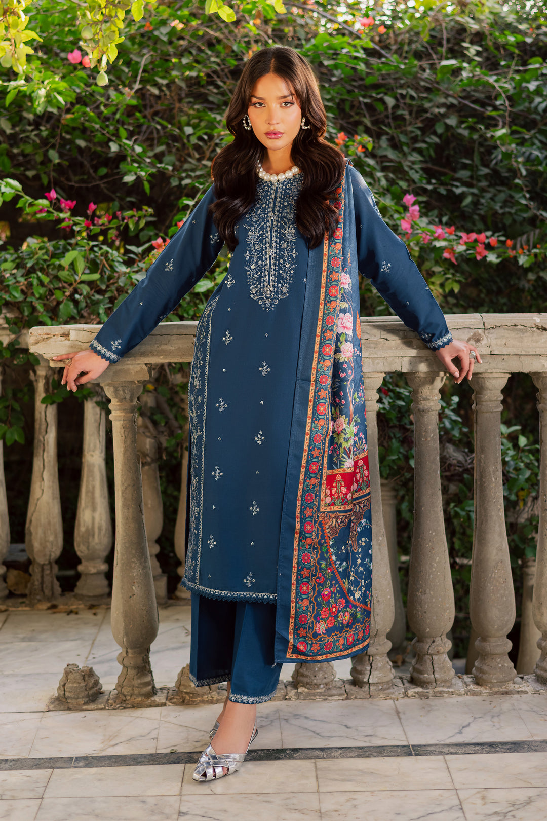 Sea Girl 3Pc - Embroidered Khaddar Dress