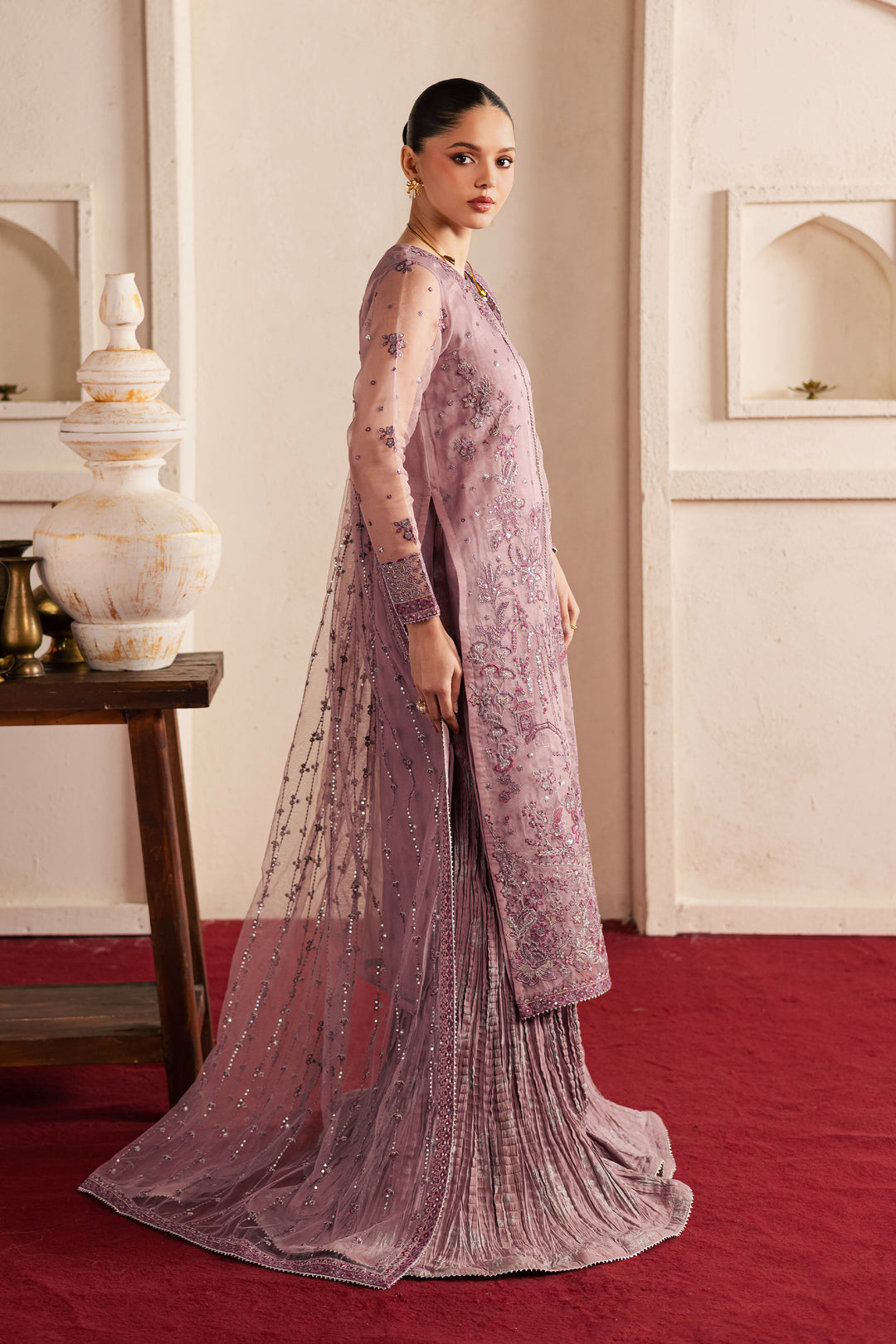 Cyra 3Pc - Festive Luxe Pret