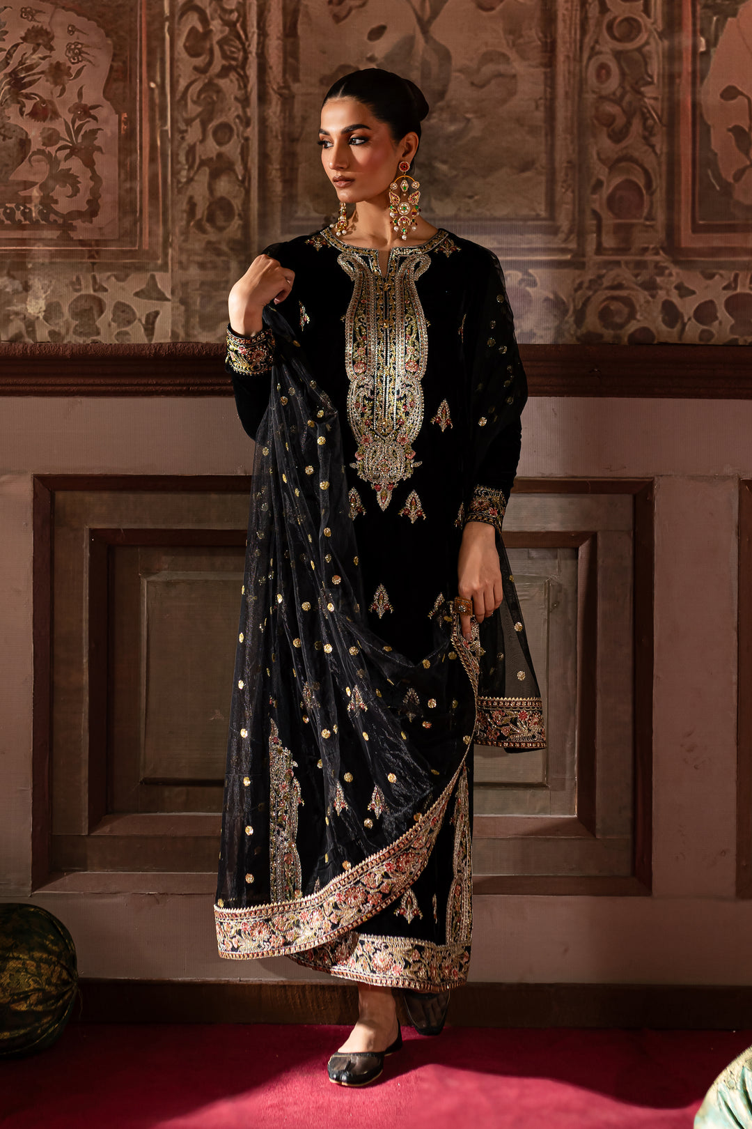 Siyah Gul 3Pc- Embroidered Luxe Pret