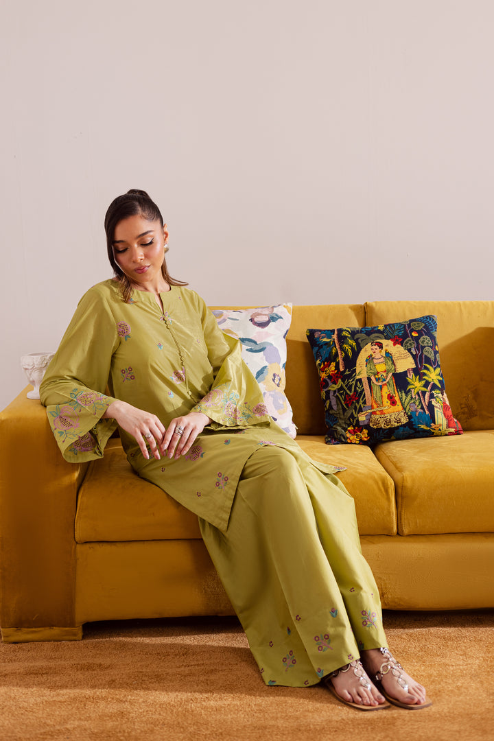 Annar 2Pc - Embroidered Casual Pret