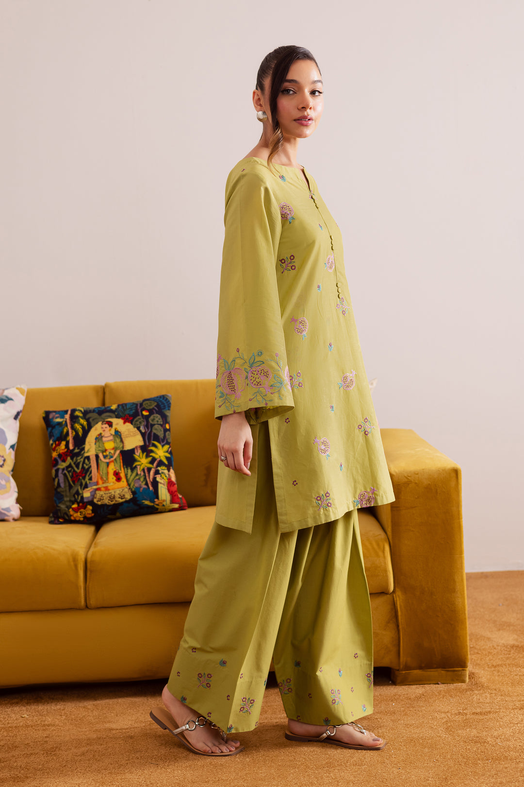 Annar 2Pc - Embroidered Casual Pret