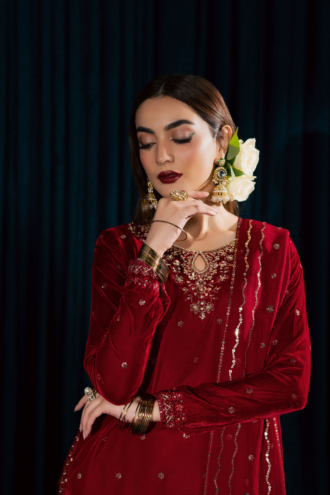 Surkh Gul 3Pc - Velvet Formal Dress