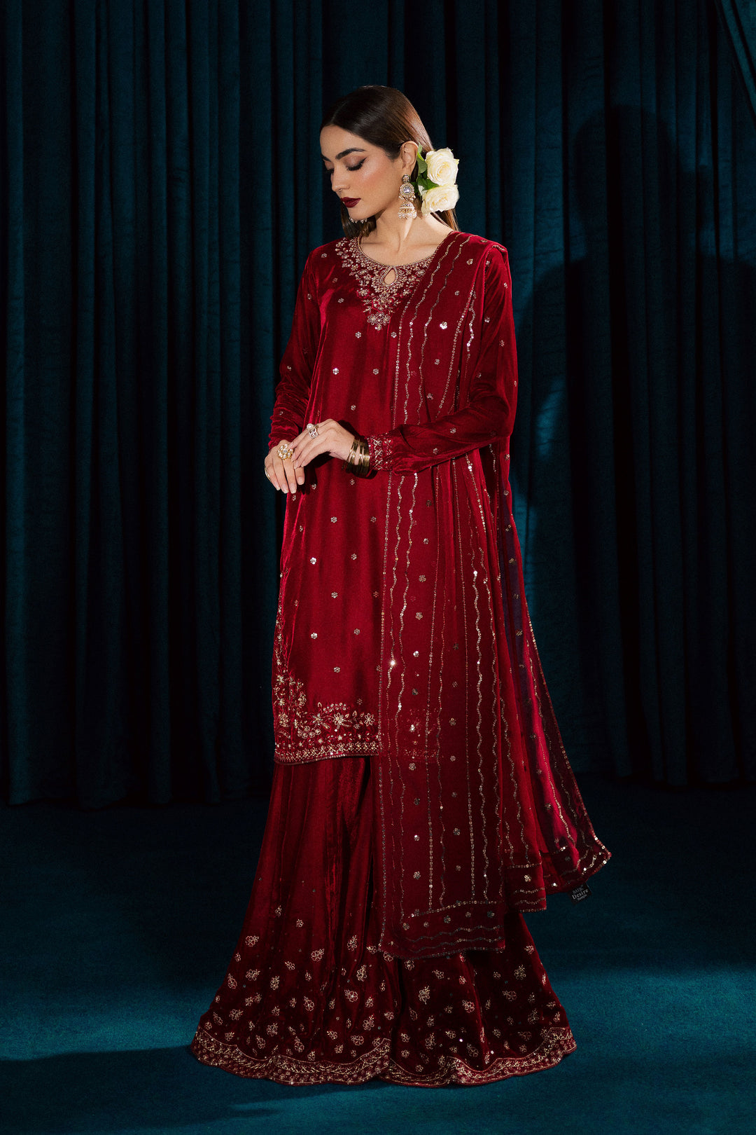 Surkh Gul 3Pc - Velvet Formal Dress