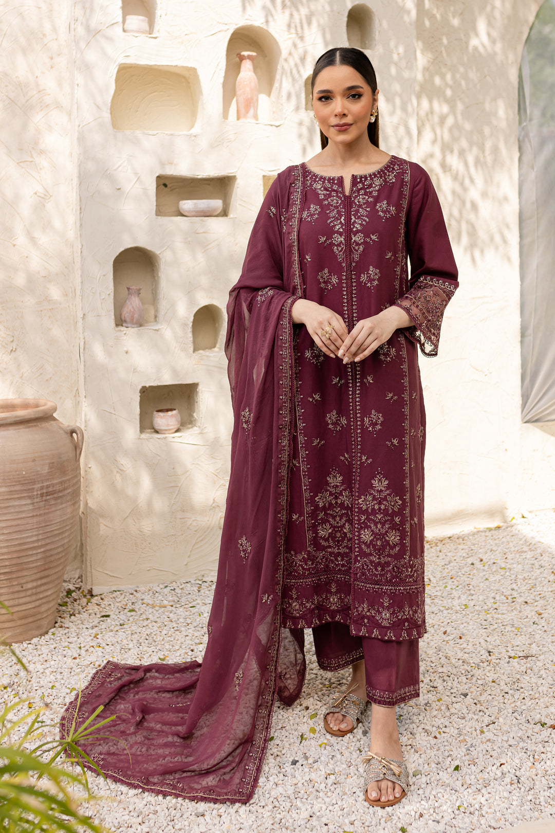 Mauve Paragon 3Pc - Embroidered Khaddar Dress