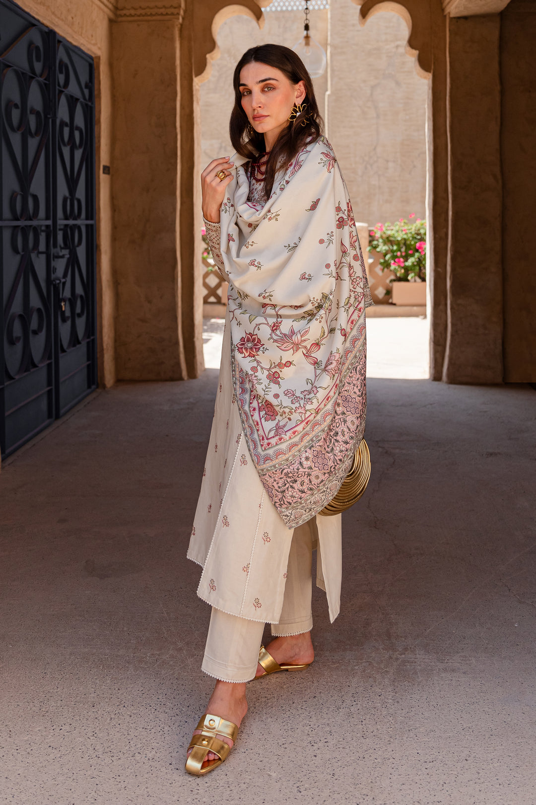 Nauri 3Pc - Embroidered Khaddar Dress