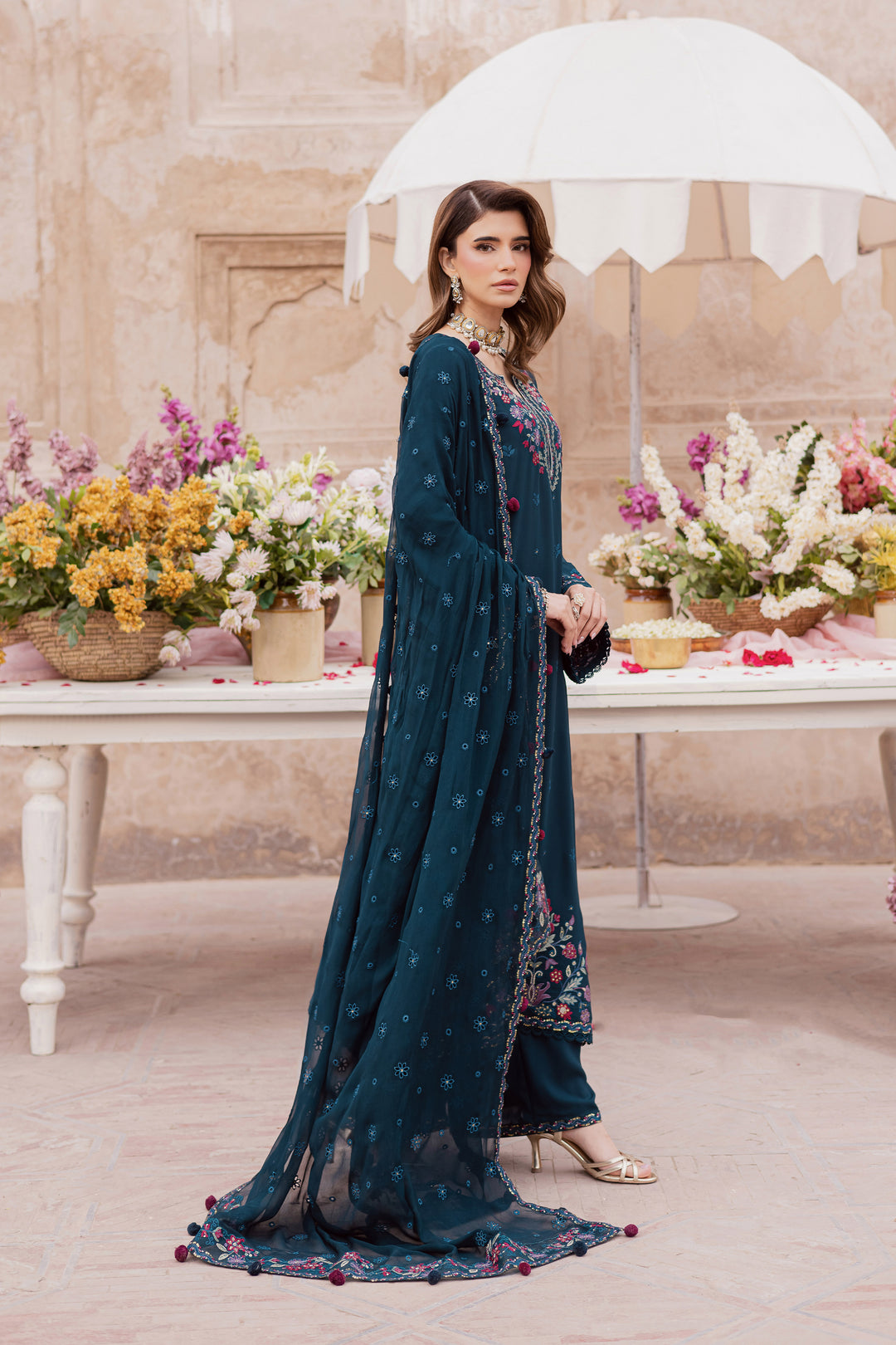 Elodia 3Pc - Festive Luxe Pret