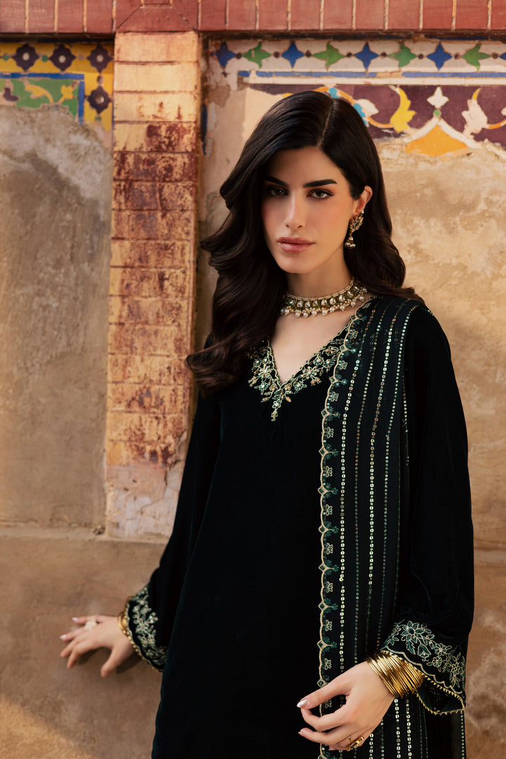 Noble Green 3Pc - Festive Velvet Pret