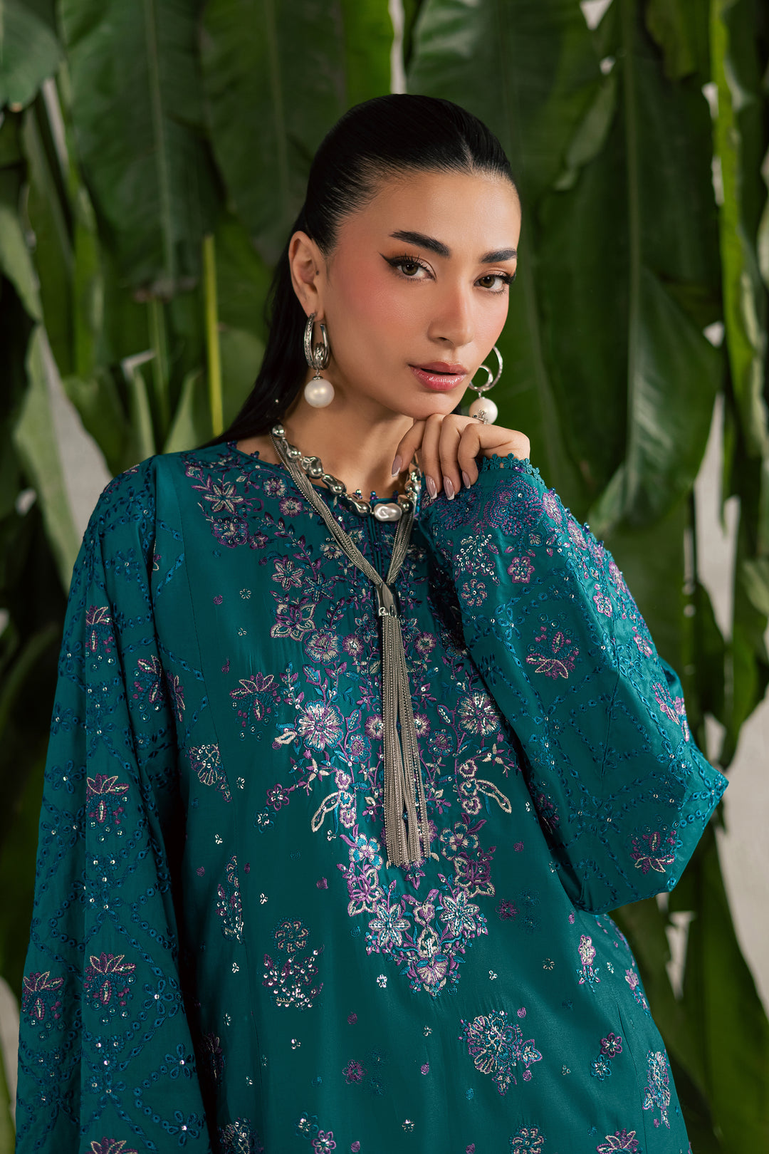 Moonwillow 2Pc - Festive Embroidered Lawn