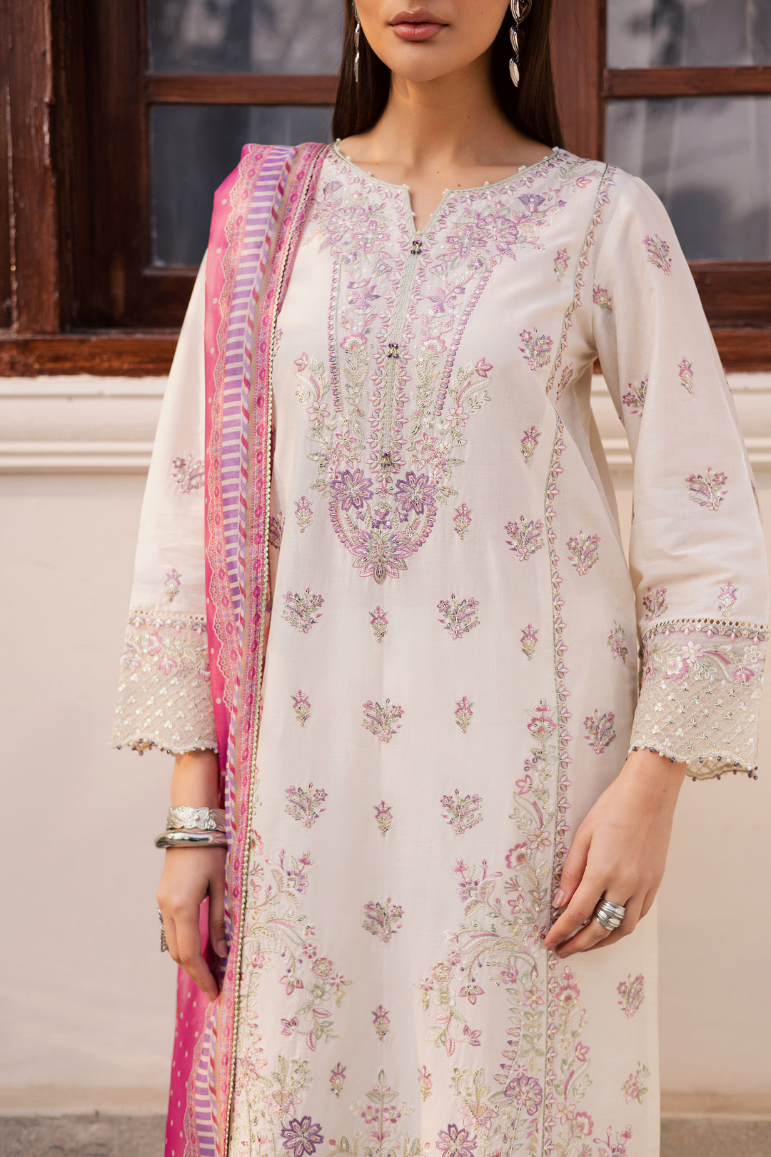 Pinkie Pie 3Pc - Festive Embroidered Lawn