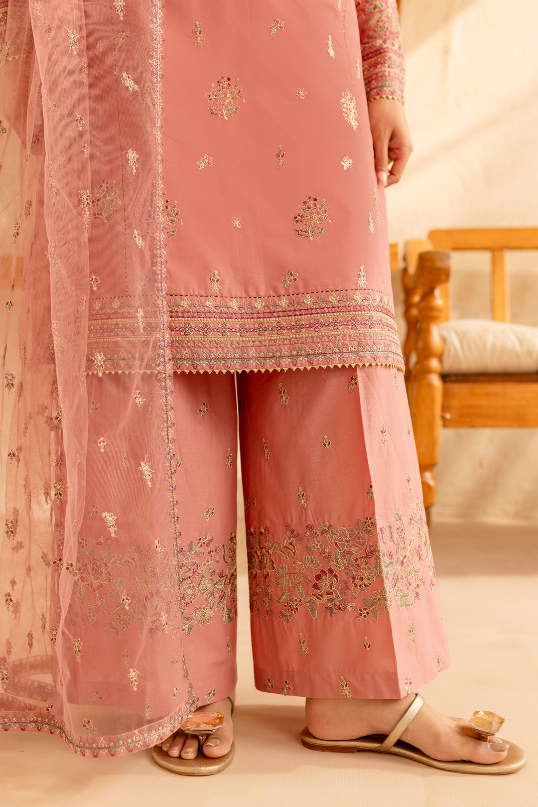 Bahar 3Pc - Embroidered Lawn Dres