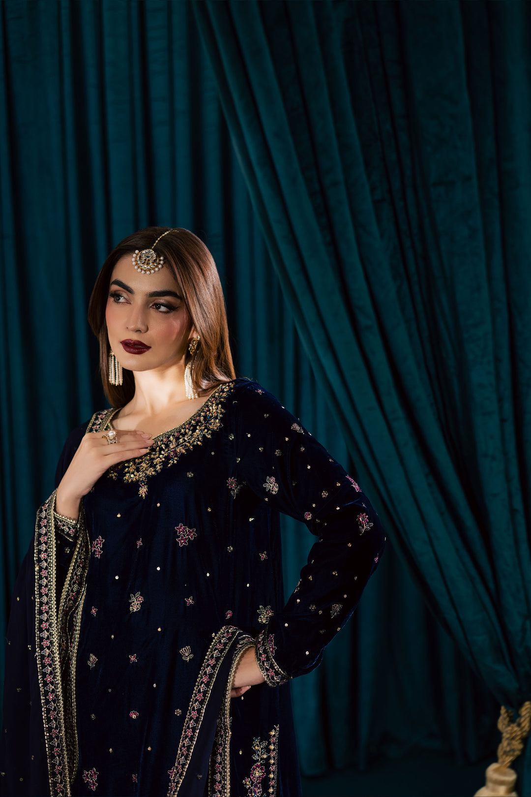 Yashal 3Pc - Velvet Formal Dress