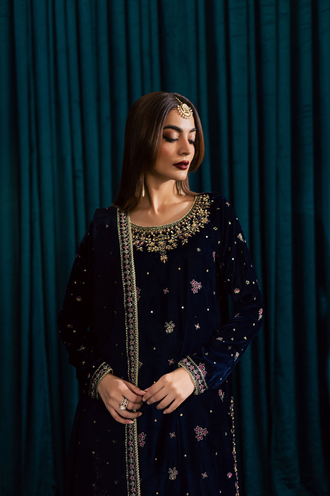 Yashal 3Pc - Velvet Formal Dress