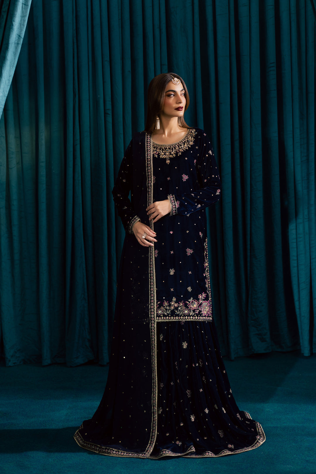 Yashal 3Pc - Velvet Formal Dress