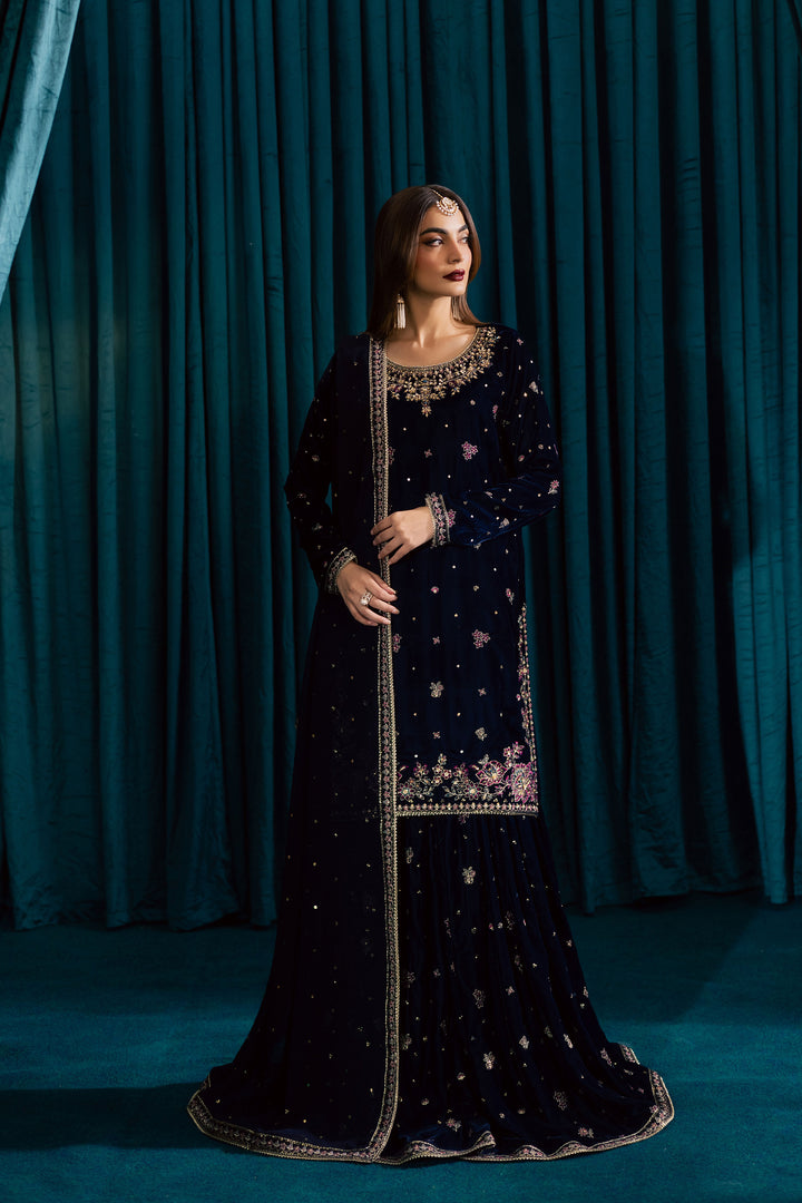 Yashal 3Pc - Velvet Formal Dress