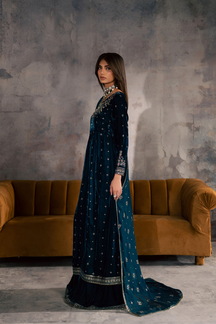 Ayra 3Pc - Velvet Formal Dress