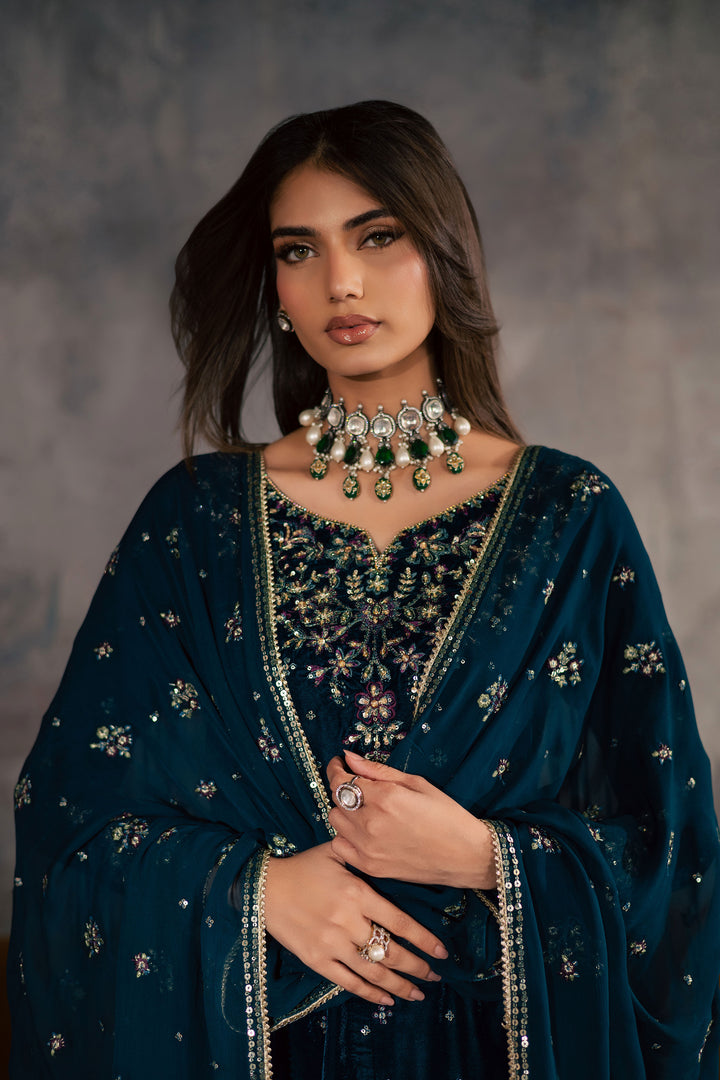 Ayra 3Pc - Velvet Formal Dress