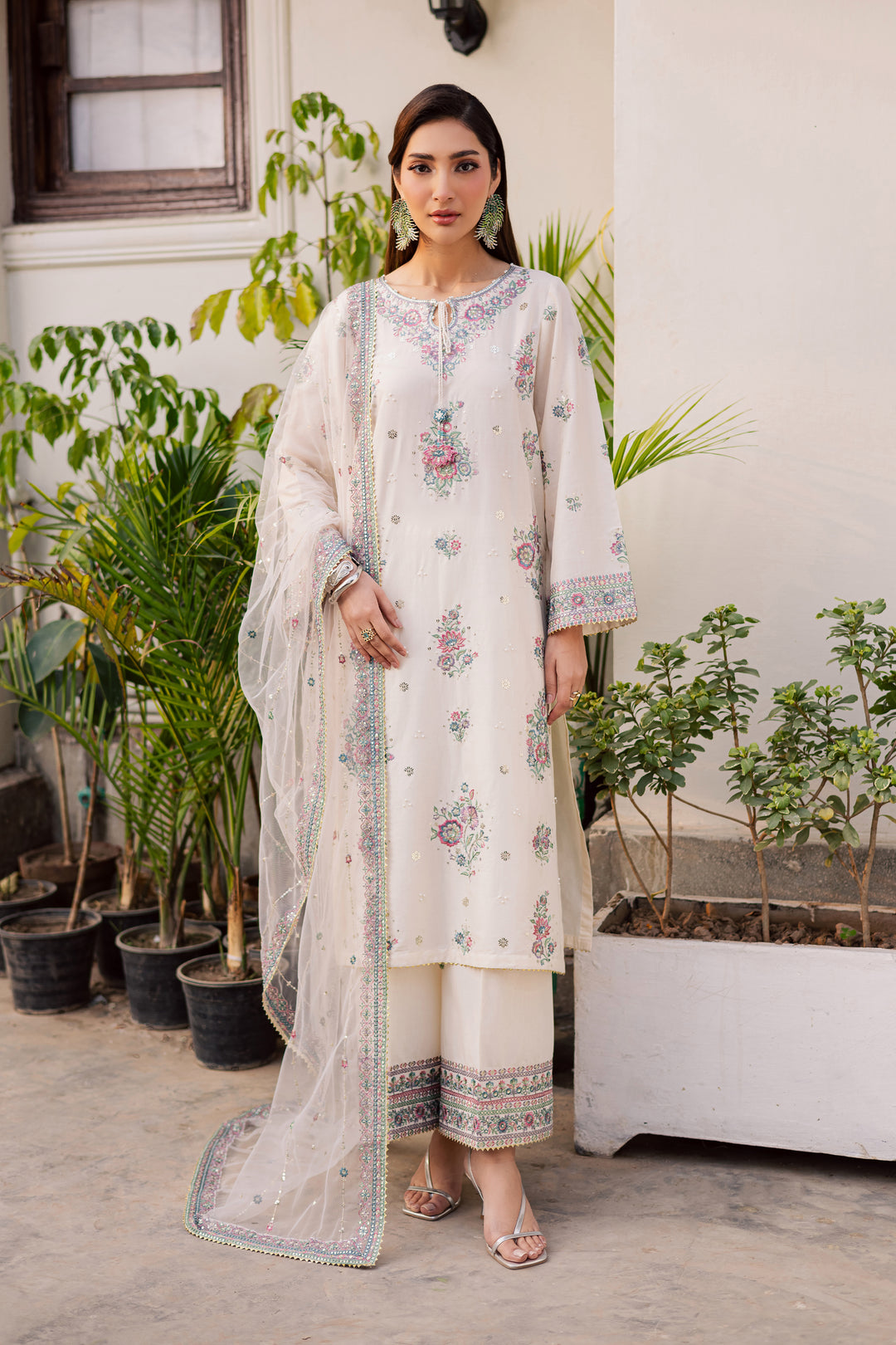 Zarkhuba 3Pc - Festive Embroidered Lawn