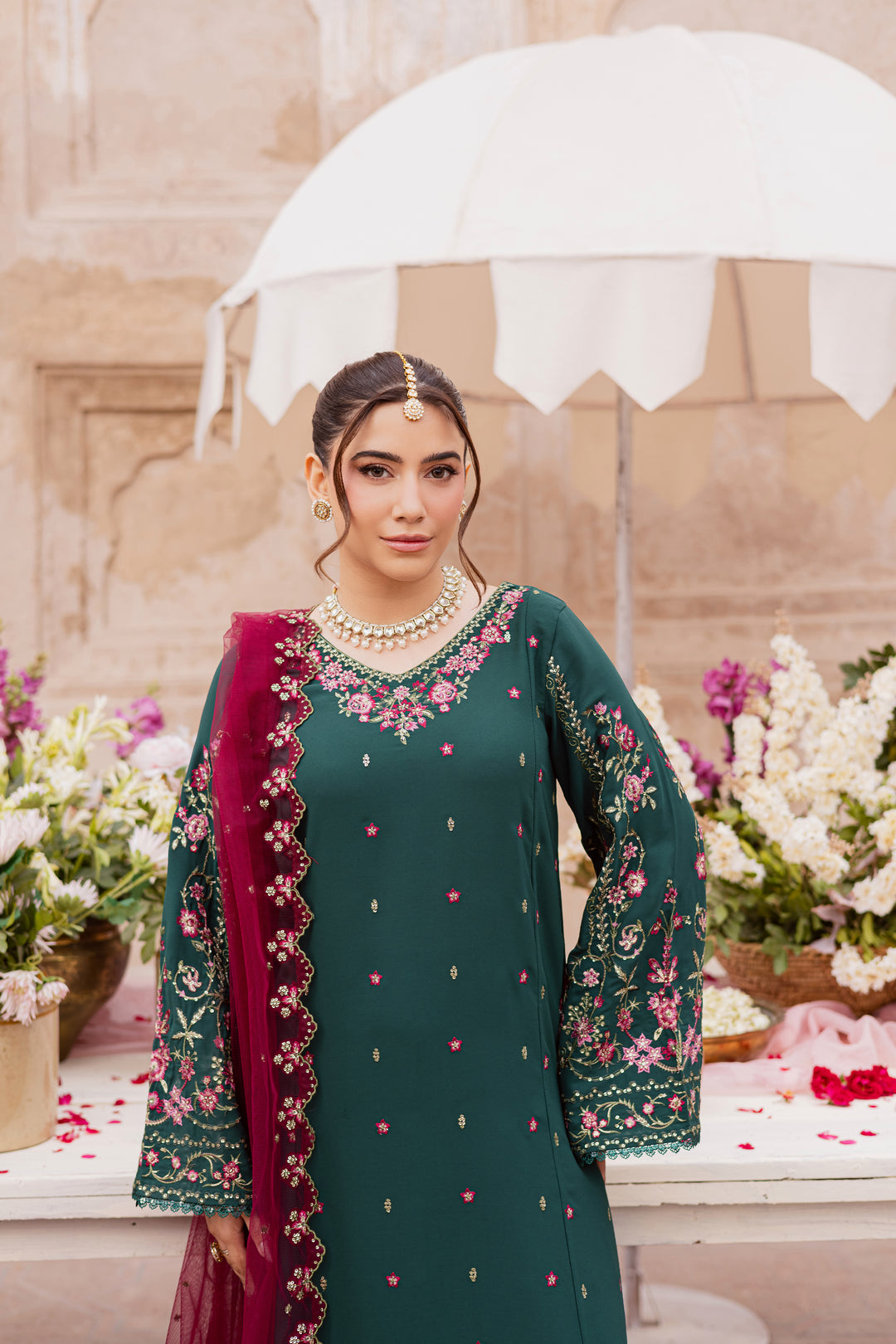 Neem 3Pc - Festive Luxe Pret