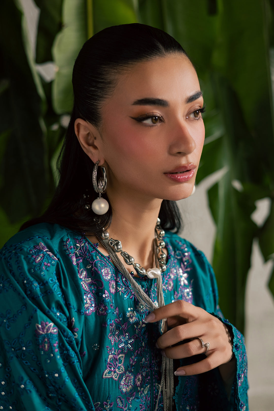 Moonwillow 2Pc - Festive Embroidered Lawn