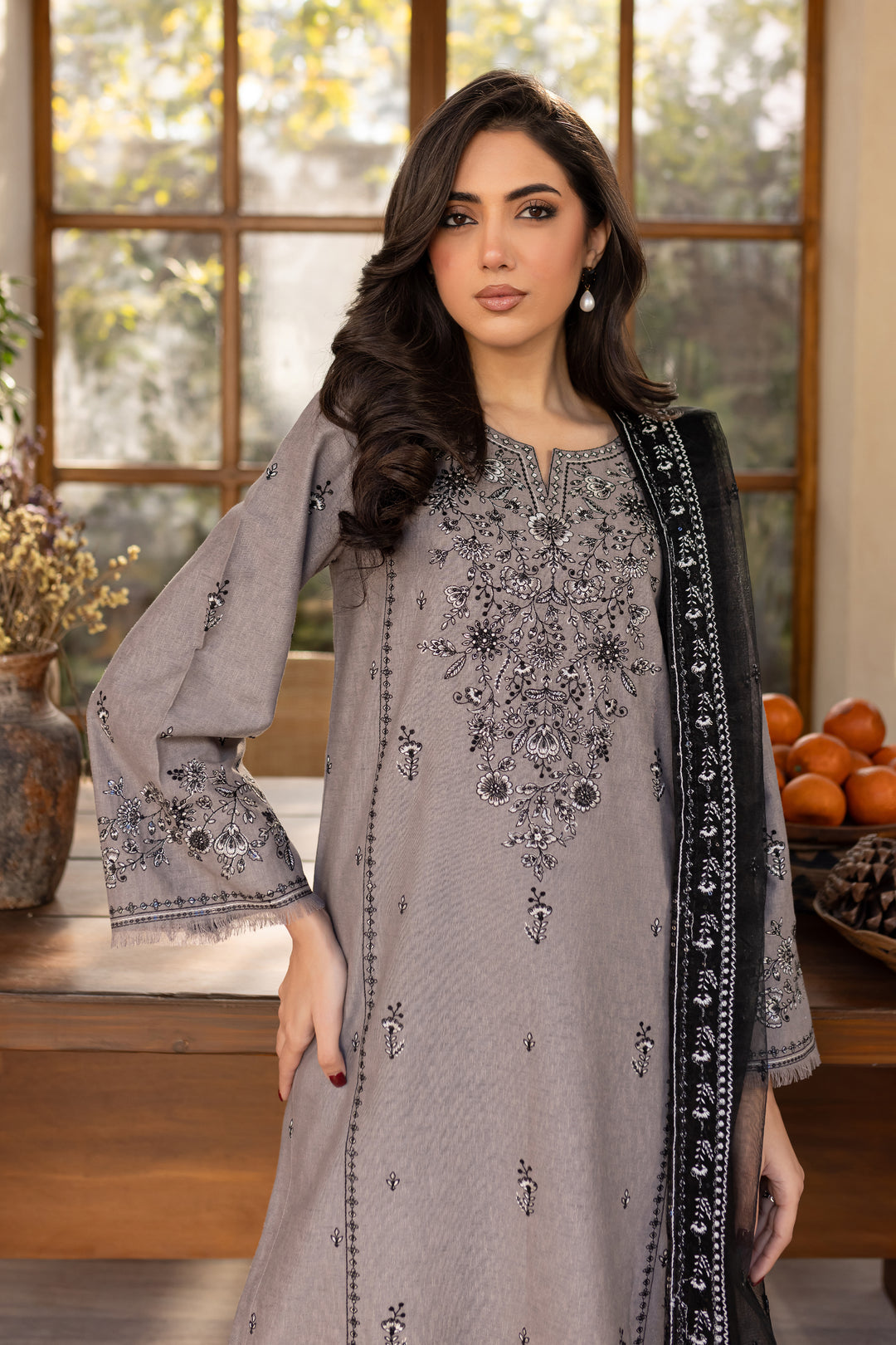 Welz 3Pc - Embroidered Karandi Dress