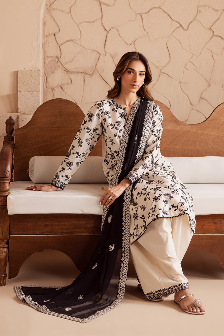 Pearl Of The Coast 3Pc - Embroidered Lawn Dress