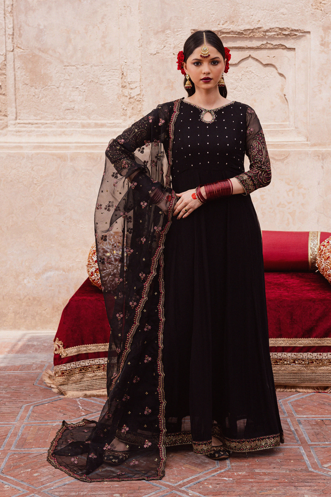  Adila 3Pc - Festive Luxe Pret BATIKSTUDIO2025  BATIK   S / Black / Crinkle & Raw Silk-M / Black / Crinkle & Raw Silk-L / Black / Crinkle & Raw Silk