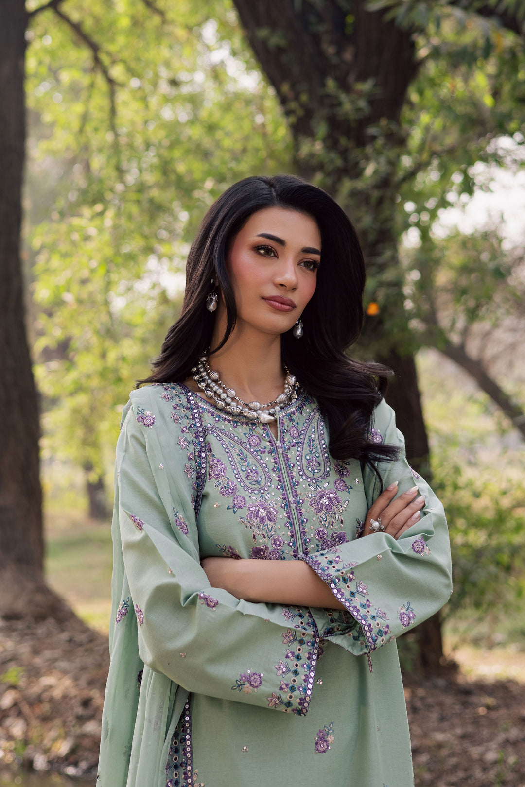 Asmira Lilac 3Pc - Embroidered Khaddar Dress