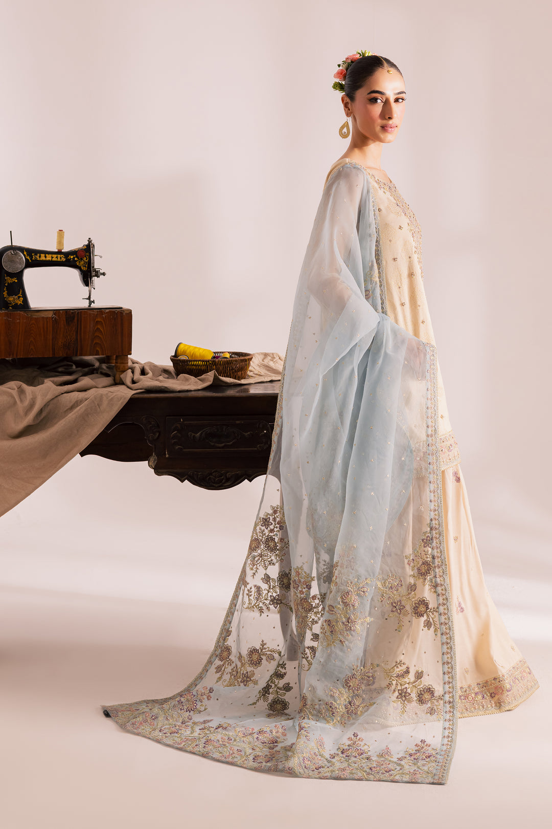 Gehna 3Pc - Festive Luxe Pret