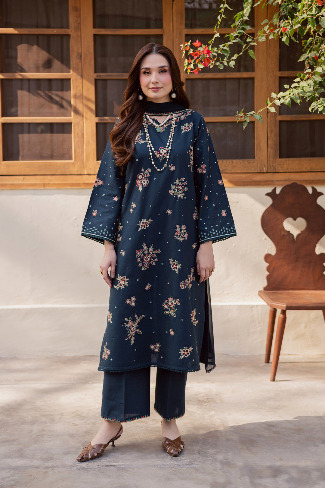 Gold Ocean 3Pc - Embroidered Khaddar Dress