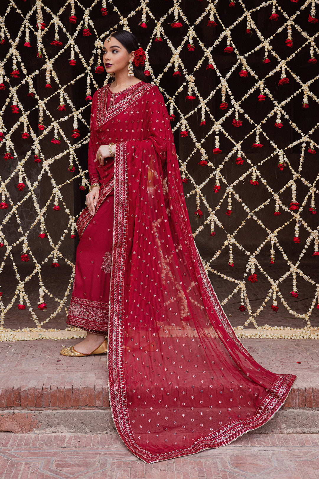 Heer Amber 3Pc - Festive Luxe Pret BATIKLuxePRET  BATIK   XS / Deep Red / Raw Silk-S / Deep Red / Raw Silk-M / Deep Red / Raw Silk-L / Deep Red / Raw Silk-XL / Deep Red / Raw Silk