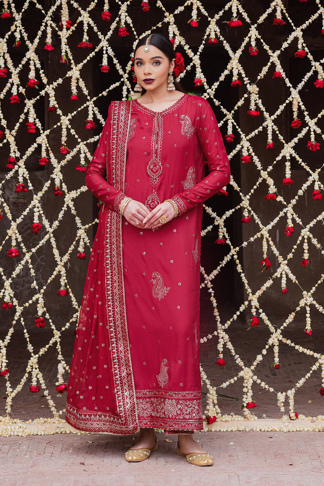 Heer Amber 3Pc - Festive Luxe Pret BATIKLuxePRET  BATIK   XS / Deep Red / Raw Silk-S / Deep Red / Raw Silk-M / Deep Red / Raw Silk-L / Deep Red / Raw Silk-XL / Deep Red / Raw Silk