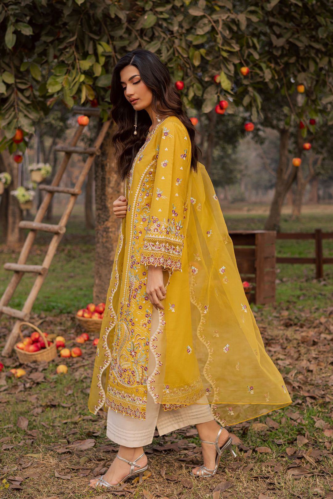 Horizon 3Pc - Festive Embroidered Lawn