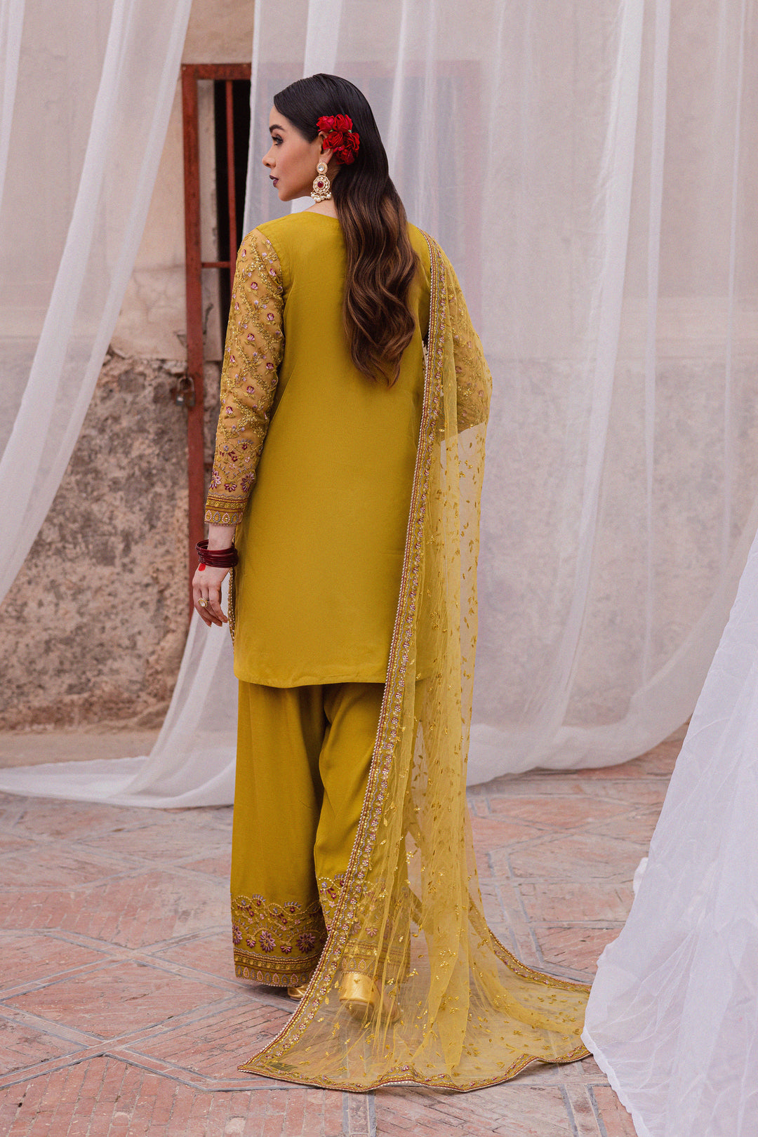 Izel 3Pc - Festive Luxe Pret