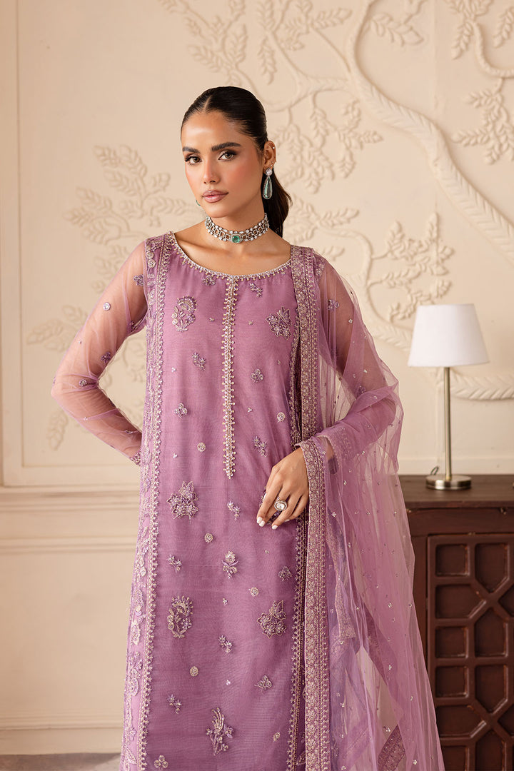 Elegant Pakistani designer wear by Batik UAE for South Asian women, teens, and adults. Featuring intricate embroidery, premium fabrics, and timeless craftsmanship. Available in multiple sizes — Small, Medium, Large, and Extra Large — perfect for every occasion and body type. Fashion UAE meets Desi elegance with Batik’s signature designs.