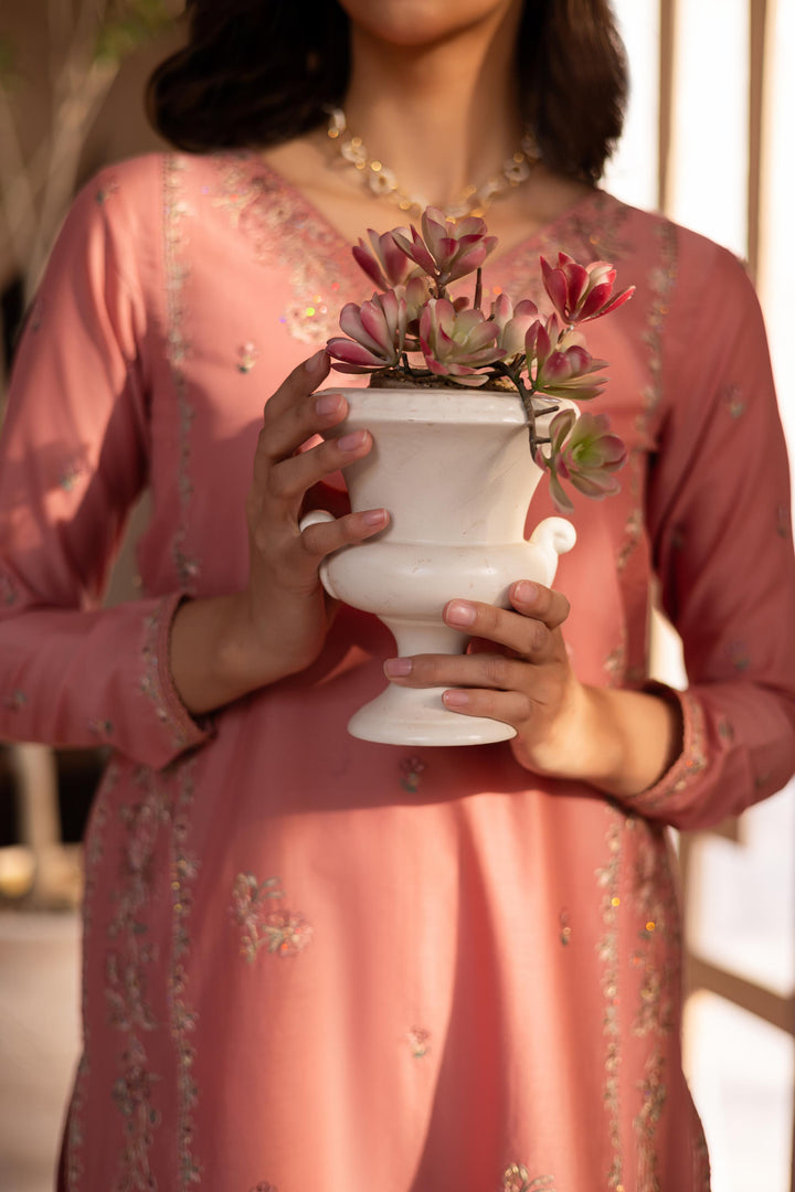 Elegant Pakistani designer wear by Batik UAE for South Asian women, teens, and adults. Featuring intricate embroidery, premium fabrics, and timeless craftsmanship. Available in multiple sizes — Small, Medium, Large, and Extra Large — perfect for every occasion and body type. Fashion UAE meets Desi elegance with Batik’s signature designs.