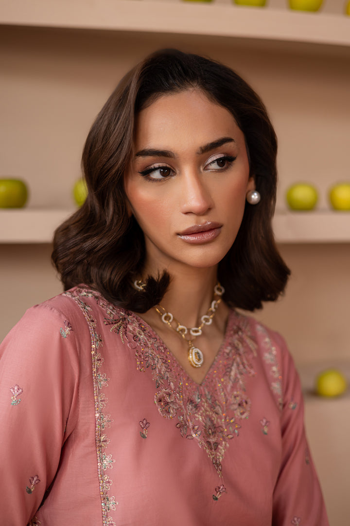 Elegant Pakistani designer wear by Batik UAE for South Asian women, teens, and adults. Featuring intricate embroidery, premium fabrics, and timeless craftsmanship. Available in multiple sizes — Small, Medium, Large, and Extra Large — perfect for every occasion and body type. Fashion UAE meets Desi elegance with Batik’s signature designs.