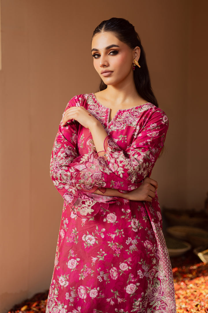 Elegant Pakistani designer wear by Batik UAE for South Asian women, teens, and adults. Featuring intricate embroidery, premium fabrics, and timeless craftsmanship. Available in multiple sizes — Small, Medium, Large, and Extra Large — perfect for every occasion and body type. Fashion UAE meets Desi elegance with Batik’s signature designs.