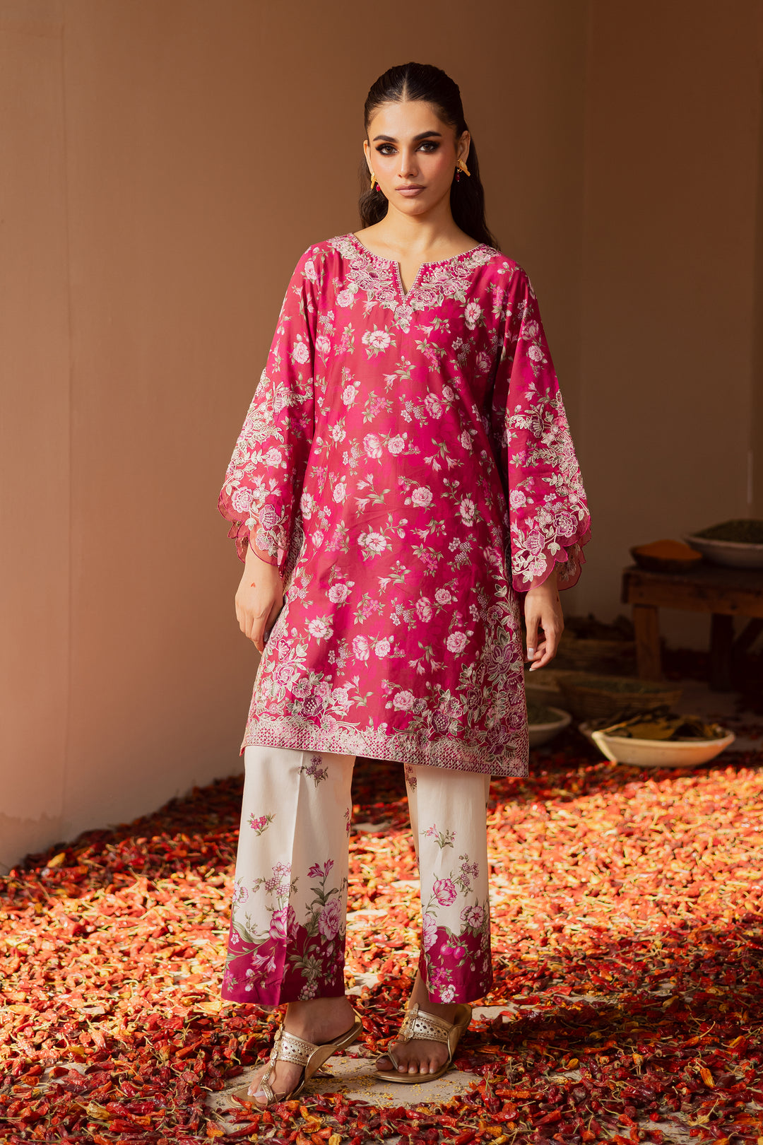 Elegant Pakistani designer wear by Batik UAE for South Asian women, teens, and adults. Featuring intricate embroidery, premium fabrics, and timeless craftsmanship. Available in multiple sizes — Small, Medium, Large, and Extra Large — perfect for every occasion and body type. Fashion UAE meets Desi elegance with Batik’s signature designs.